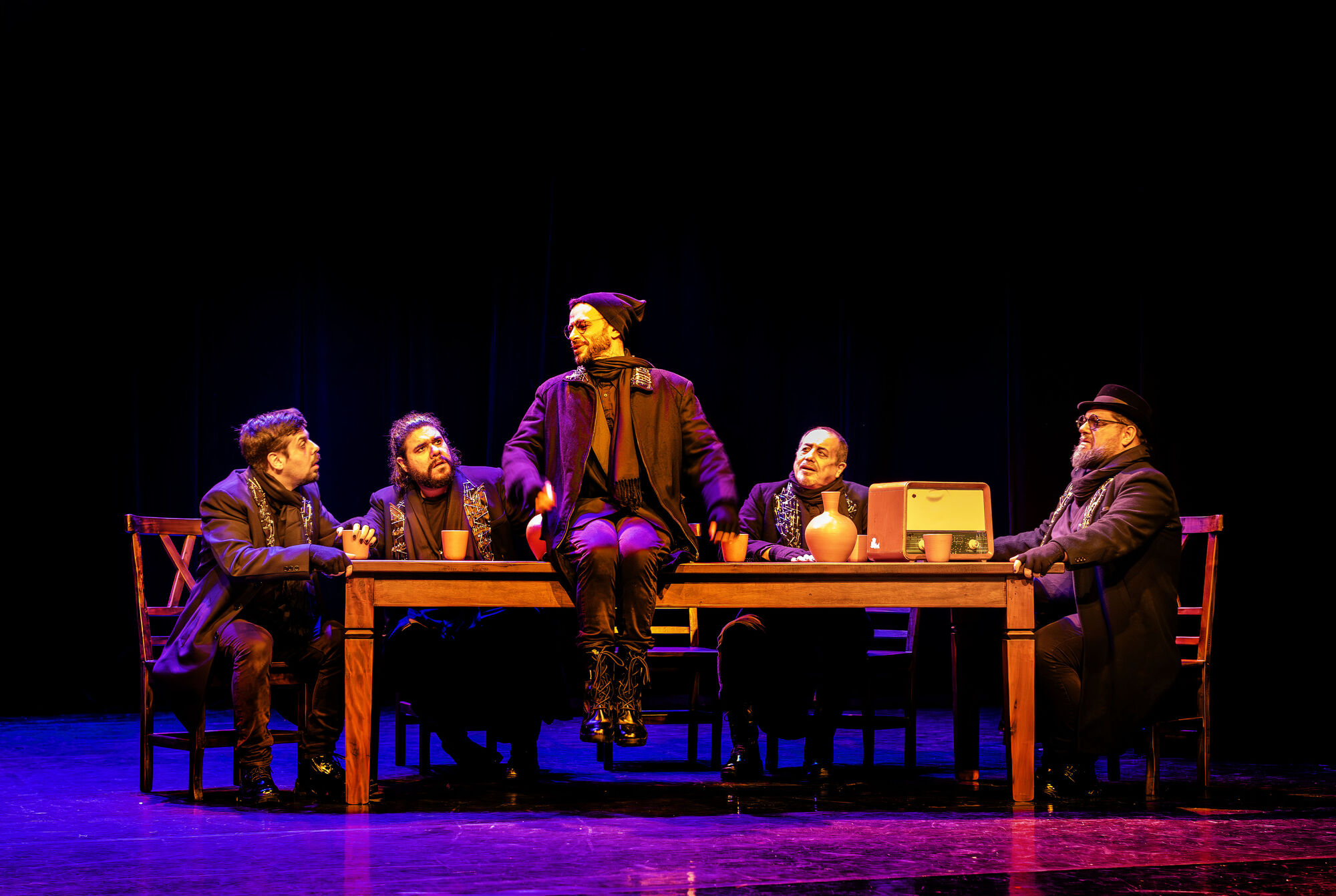 Kafka — cena da mesa